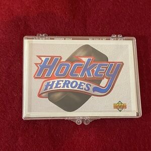 Upper Deck Hockey Heroes Card Game - Black Edition